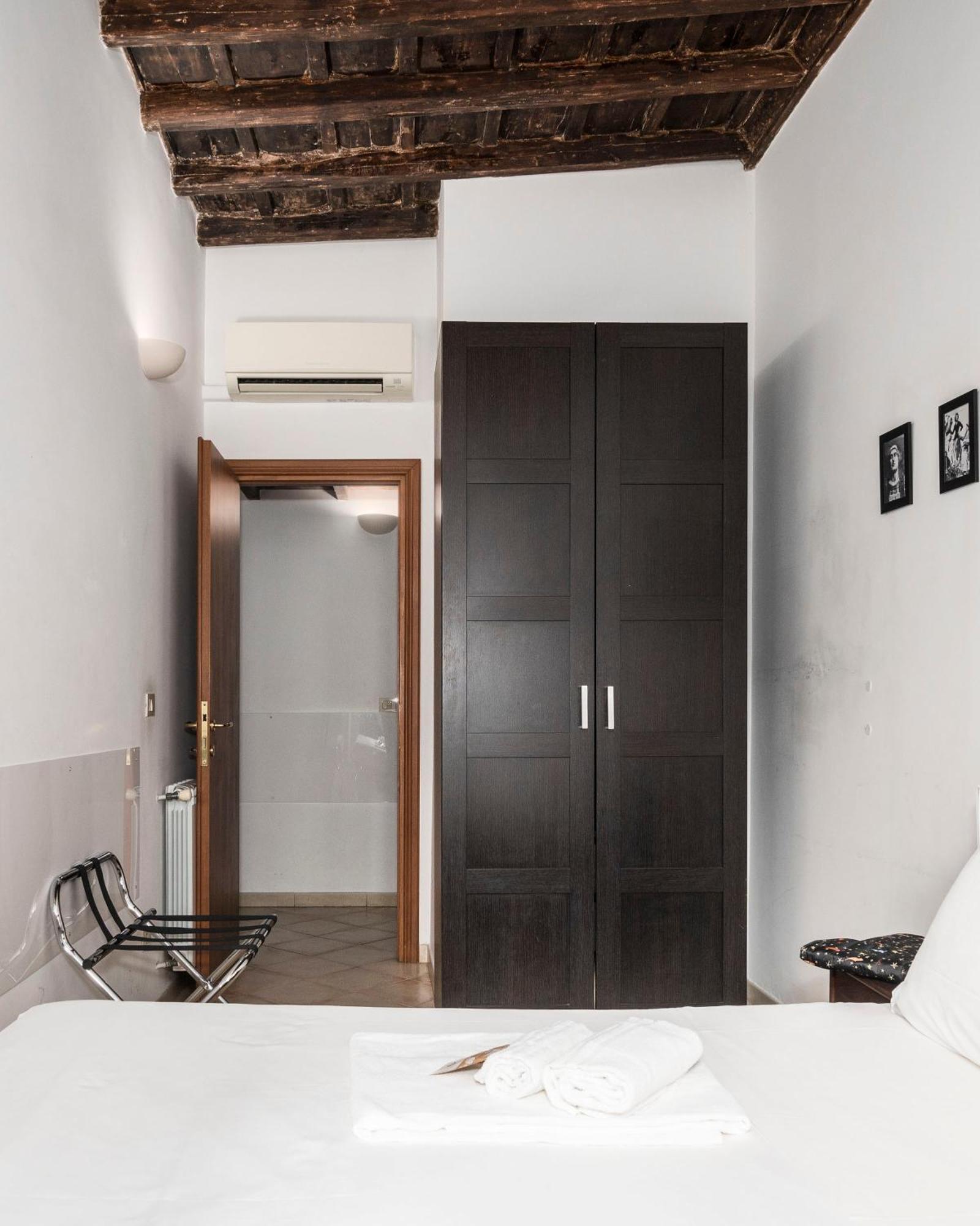 Suites Campo De' Fiori - Zen18-19-20 Roma Exterior foto